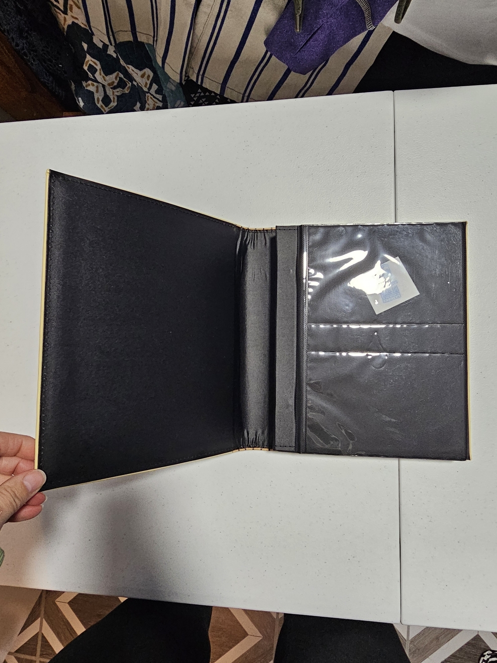 ARCTIC CIRCLE ENTERPRISES ALASKA PHOTO ALBUM HOLDS (208) 4" X 6" PHOTOS - Picture 5 of 10